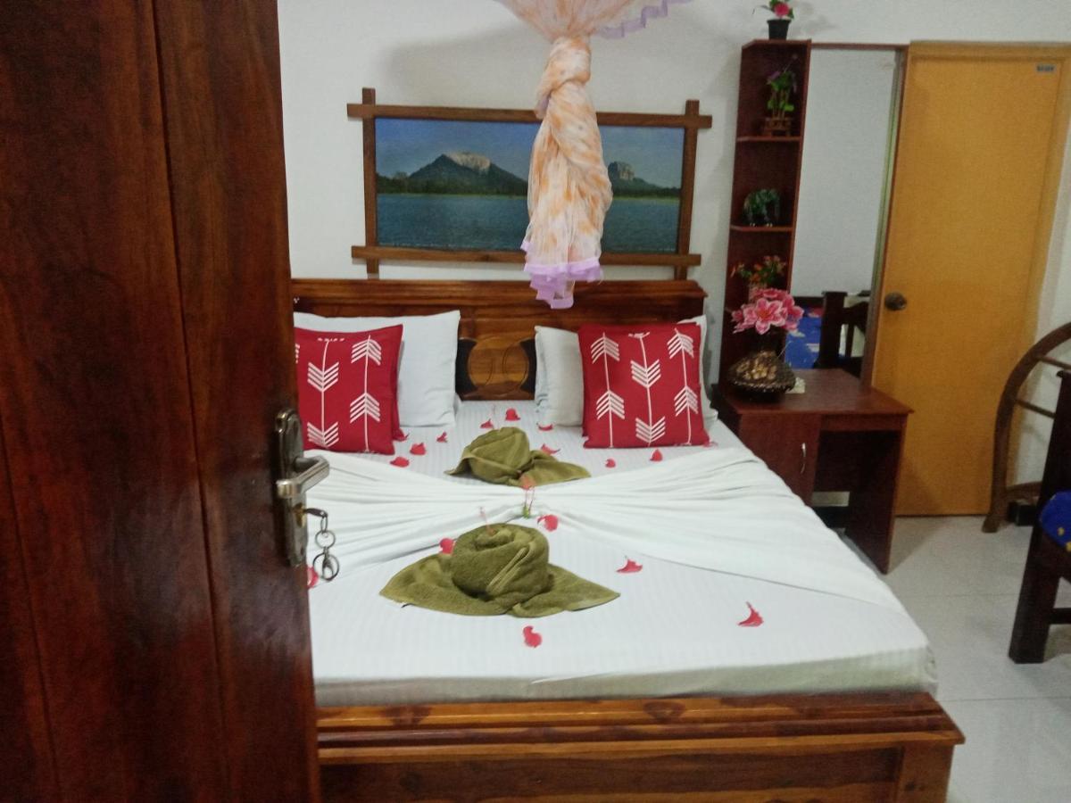 Sigiriya Village Home Stay Buitenkant foto