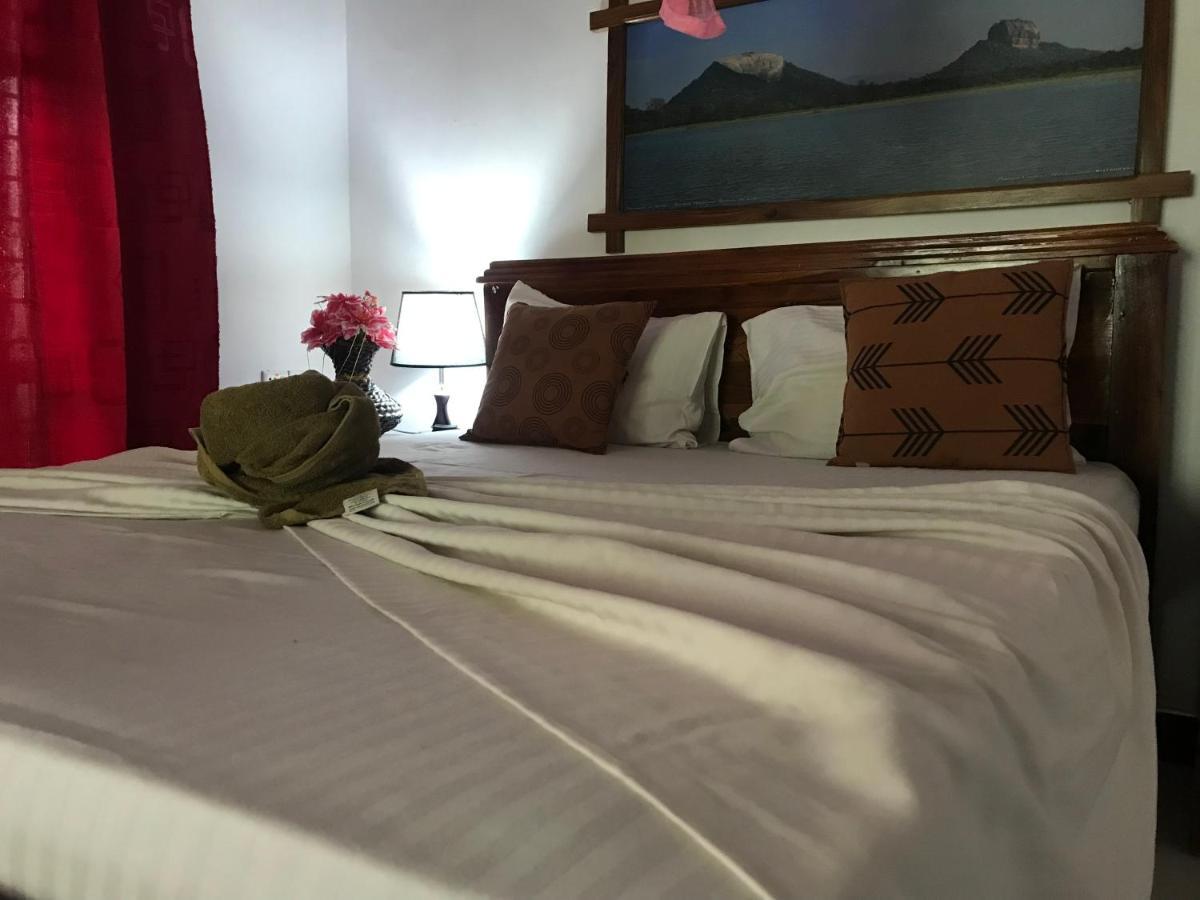Sigiriya Village Home Stay Buitenkant foto