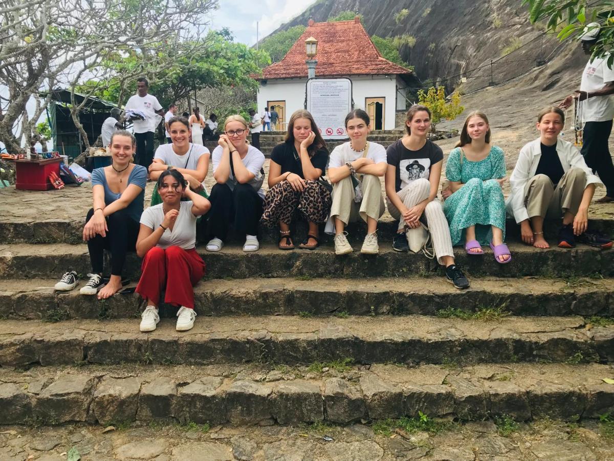Sigiriya Village Home Stay Buitenkant foto